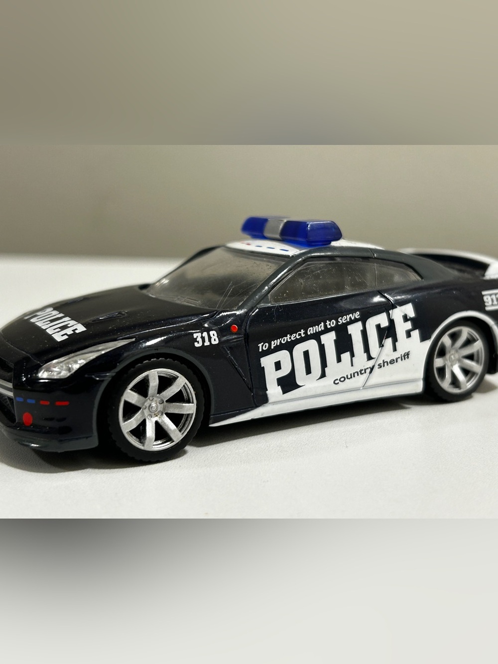 RealToy Nissan GT-R 1/43 Diecast car